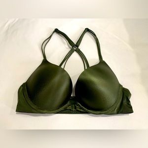32A Victoria Secret Bombshell bra